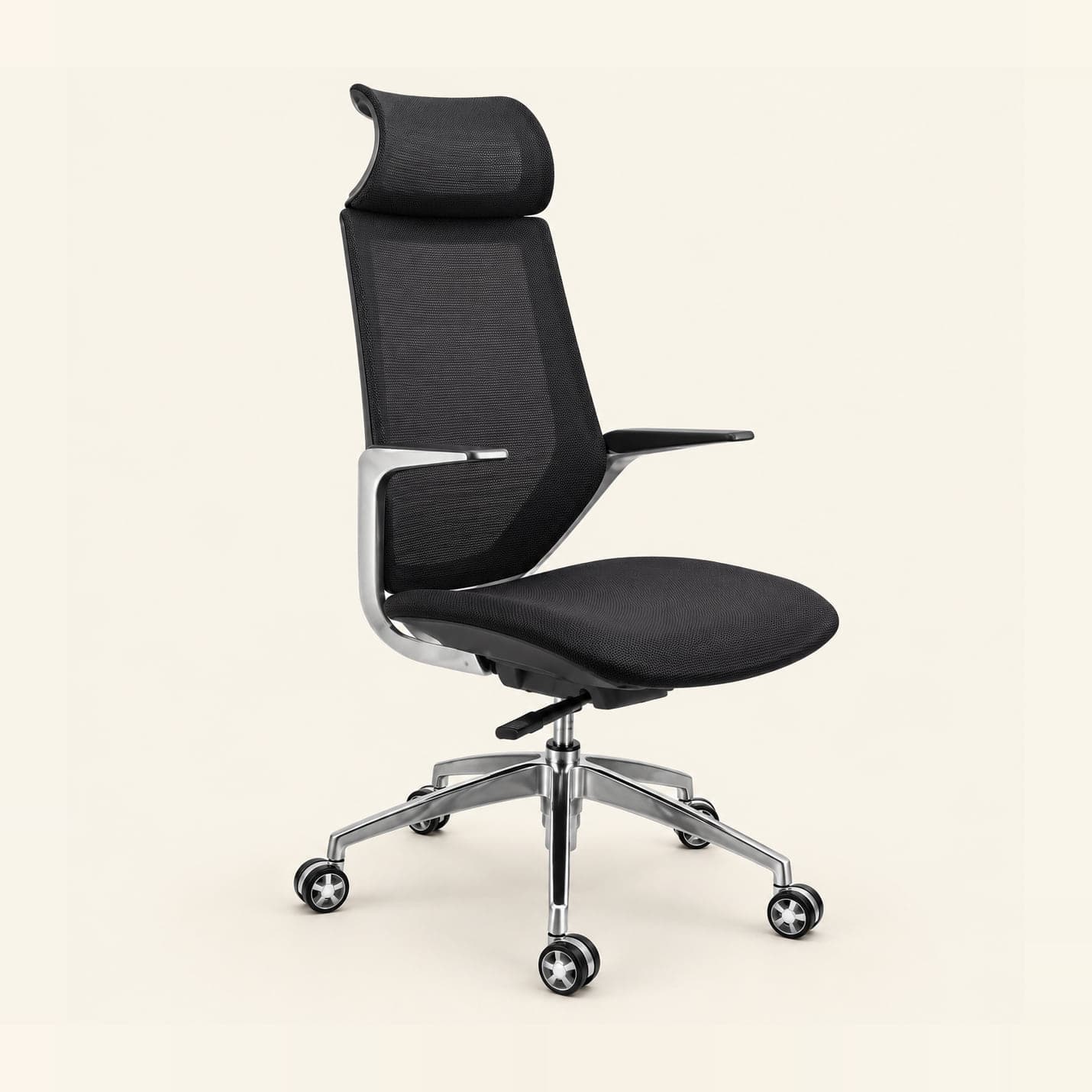 Aluminium-Frame Mesh Chair with Headrest in black mesh, front three-quarter view